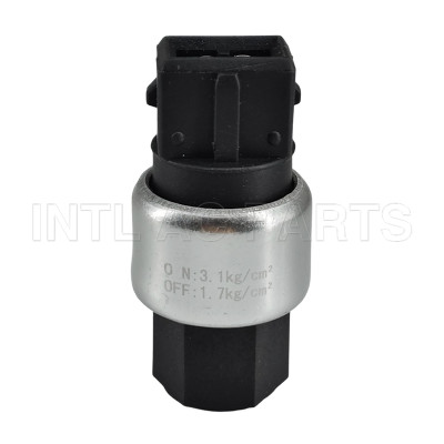 M12-P1.5 Female ON 3.1kg/cm2 OFF 1.7kg/cm2(DIFF) R-134a Auto Air conditioning pressure Sensor A/C High Pressure Switch for Volvo