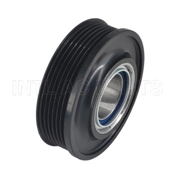 7SEU17C Compressor Clutch Wheel VW Transporter Multivan T5 03-15