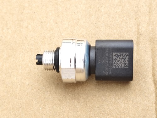 Original (OE) A/C Air Conditioner Sensor Pressure Switch For Tesla Model 3 158161000A