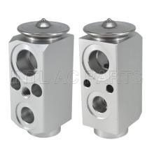 BOAN9535001 AUTO AC Expansion Valve for FREIGHTLINER 108SD EX10424C 1632 3131269 3131269AM 3411511 39421 4506605