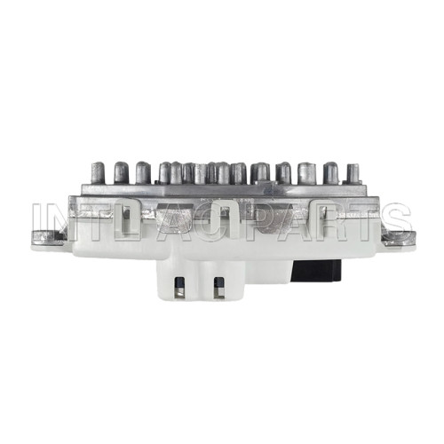Auto Parts Heater Blower Motor Resistor for BMW X5 (F15, F85) M 50 d 2013-