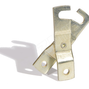 H hook for enclosed track chain