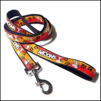 Snoopy cartoon animation design woven sation logo pet traction rope for dog