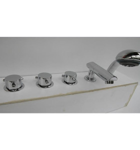 Caño de latón fría / caliente de agua mezclador de la bañera ducha de mano para piscina de hidromasaje de hidromasaje