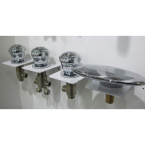 Grifo de la bañera de hidromasaje jacuzzi hidromasaje mezclador del grifo para caliente mezcla de agua fría