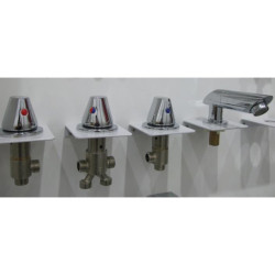 Bañera grifo de la ducha caliente agua fría MixerWhirlpool Tap Set