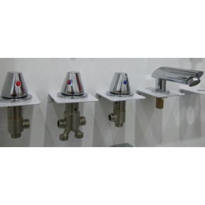 Bañera grifo de la ducha caliente agua fría MixerWhirlpool Tap Set