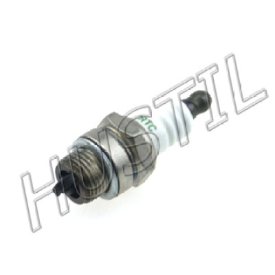 High quality gasoline Chainsaw  H137/142 spark plug