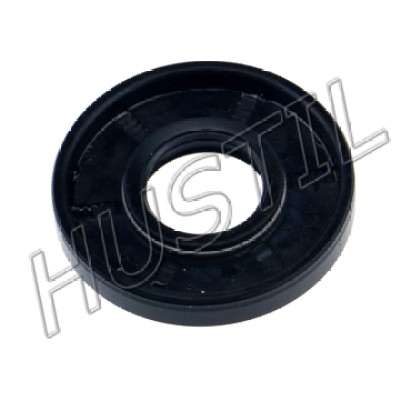 High quality gasoline Chainsaw   4500/5200/5800 left oil seal