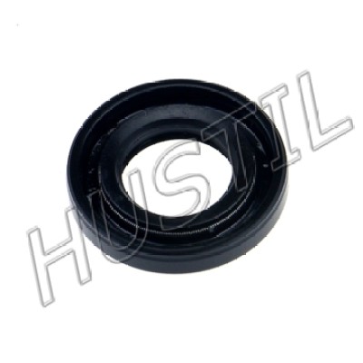 High quality gasoline Chainsaw   4500/5200/5800 right oil seal