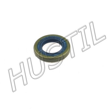High quality gasoline Chainsaw H61/268/272 oil seal