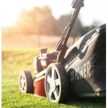 How to choose a lawn mower？