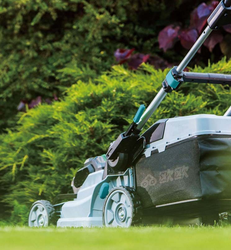 O cortador de grama movido a bateria leva a manutenção ecológica do jardim a um novo nível