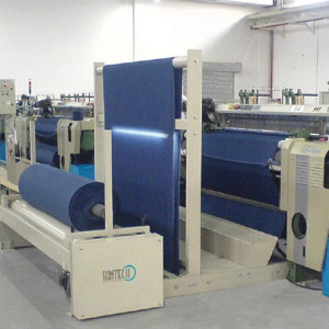 SUNTECH Automatic Synchronization With The Weaving Machine Batching winder Fabric Winding Machine