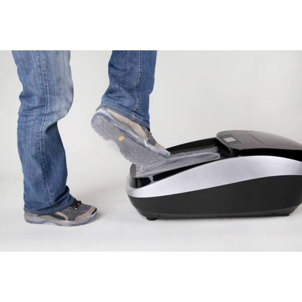 Quen company attended the CCE for Automatic shoe cover dispenser