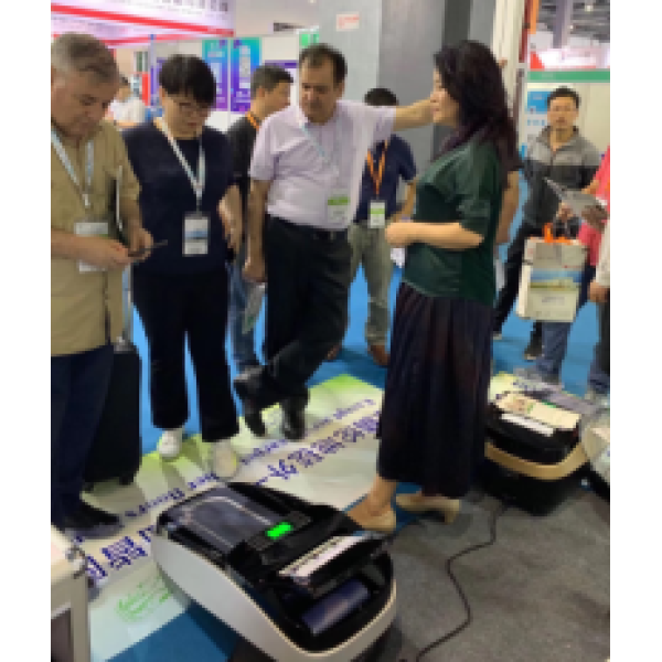 Quen Auto Shoe Cover Dispenser for Pharmaceutical Factory