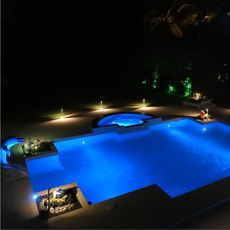 如何利用室外照明来美化您的泳池区域？