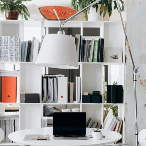 Does the Eye-Protecting "Streetlight" Really Work? Here's What Experts Say