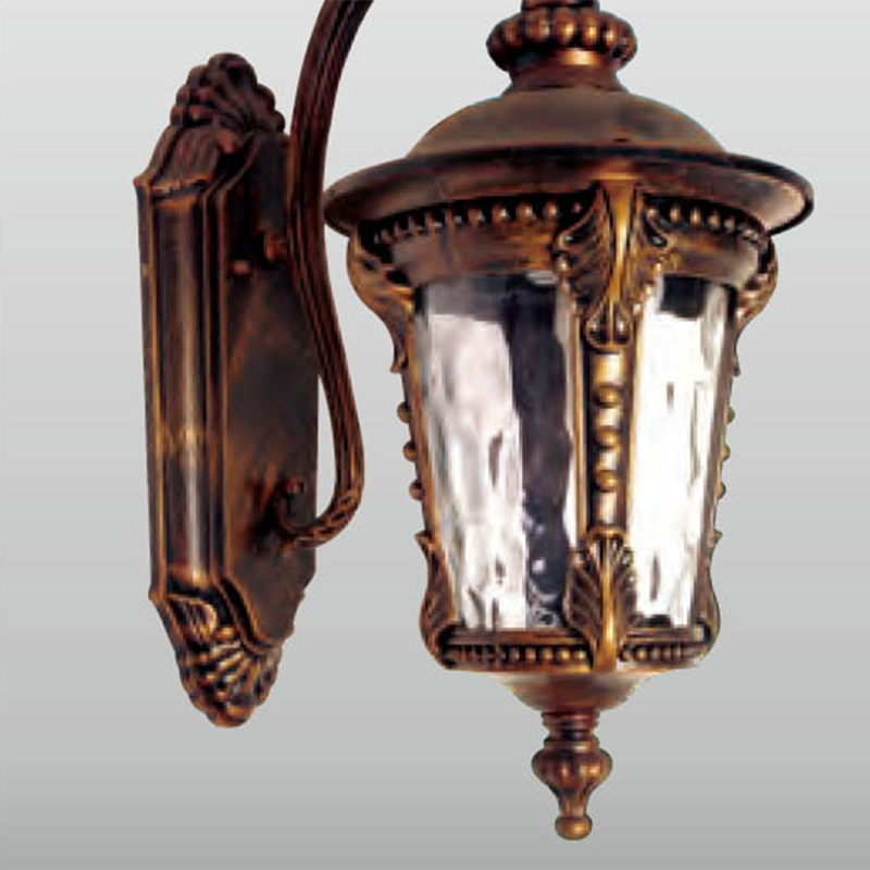 A Timeless Wall Lantern That Echoes Warmth, Craft, and Evening Rituals