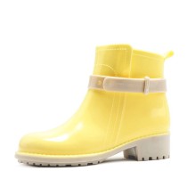 hot sale yellow rainboots fashion shoes for woman
