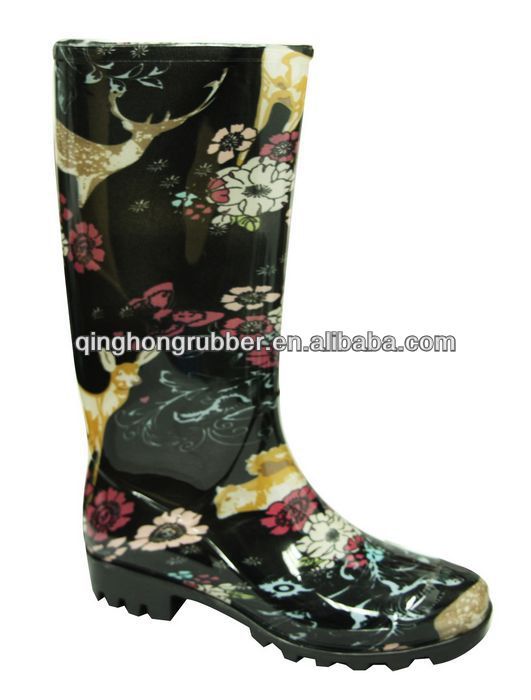 Good quality competitive prive fashion lady PVC rain boot
