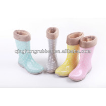 Warm rain boots for women