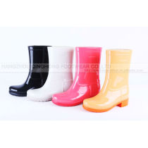 2014 woman latest rain boots