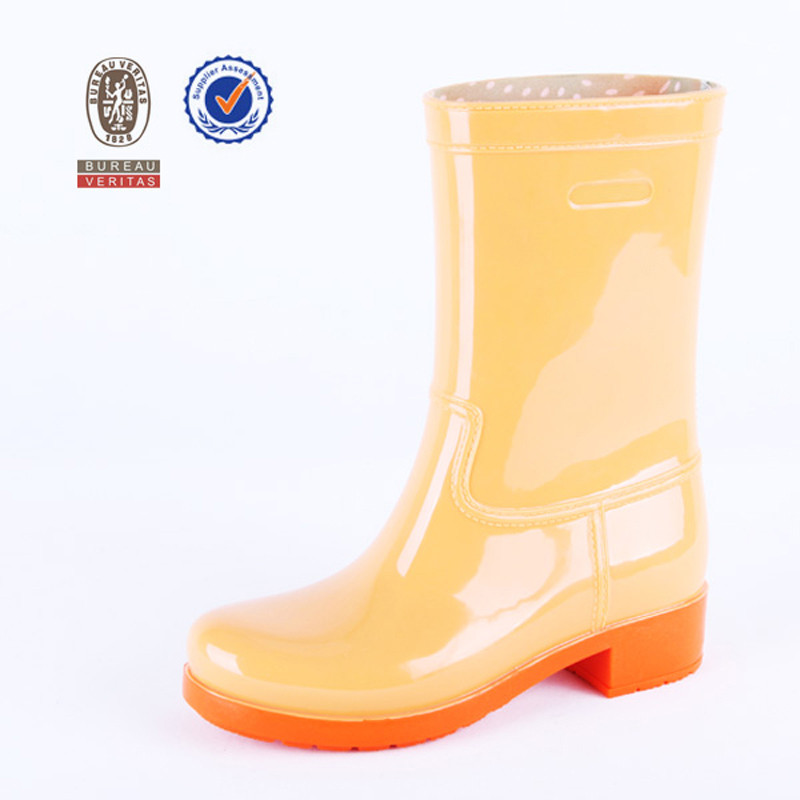 Supply New Style Comfortable Fashion PVC Rainboots