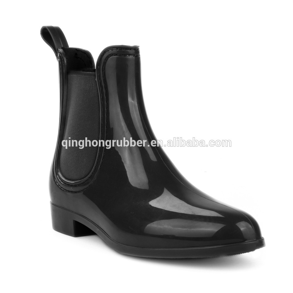 2014 fashionable ladies plastic rain boots