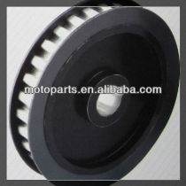 small plastic pulley/snatch block