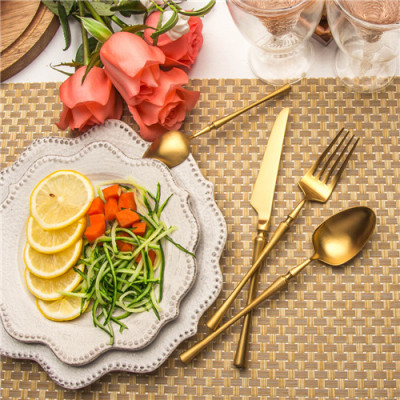 4pcs Azure Dragon Gold Cutlery Set