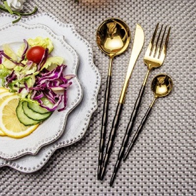 4pcs Joint Gold With Black Cutlery Set