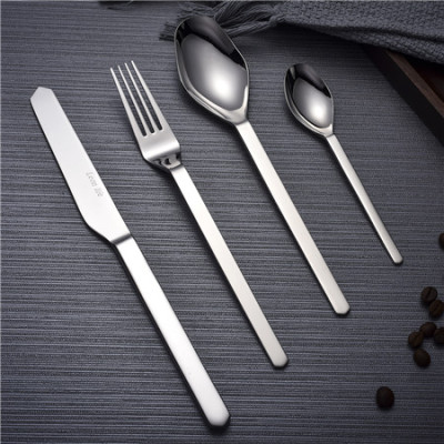 Lekoch Mirror Polish Silver Flatware set of 4