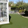 Golf putting green faux gazon