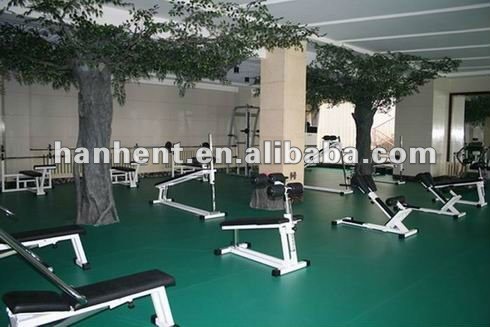 Sala de entrenamiento del deporte piso