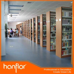 Biblioteca piso de vinil da folha