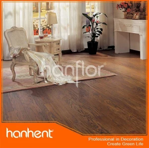 Profunda registrados em relevo piso laminado