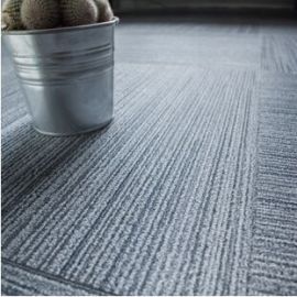 Easy clean alfombra resistencia a la humedad de PVC azulejo de piso