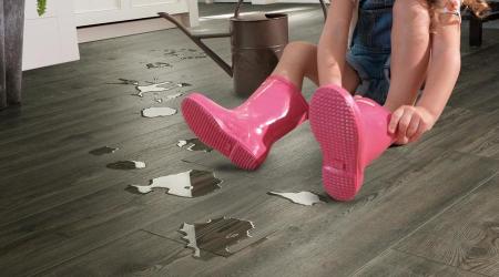 How ro clean and maintain vinyl flooring?