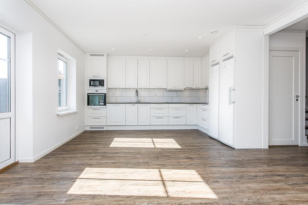 Customer Feedback--Living Room