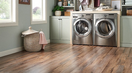 180°views of lake and mountain views, look at how to transform the 1980s architect dark obsolete Old Hall?