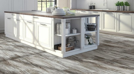 All the staff in Hanhent get a fire safety training by a senior Fireman