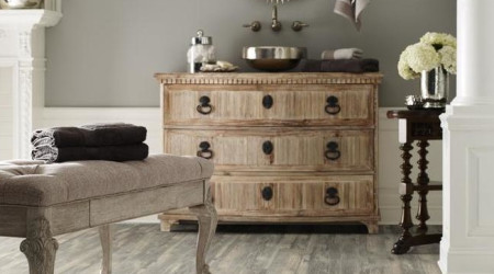 Vinyl Fooring with Red Color Wood Looking