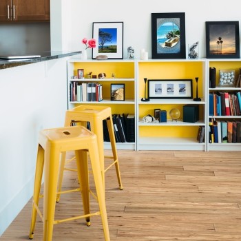 Hanflor Rigid Composite Core Vinyl Plank Flooring 9''x72'' 5.0mm Natural Eucalyptus HVP 2027