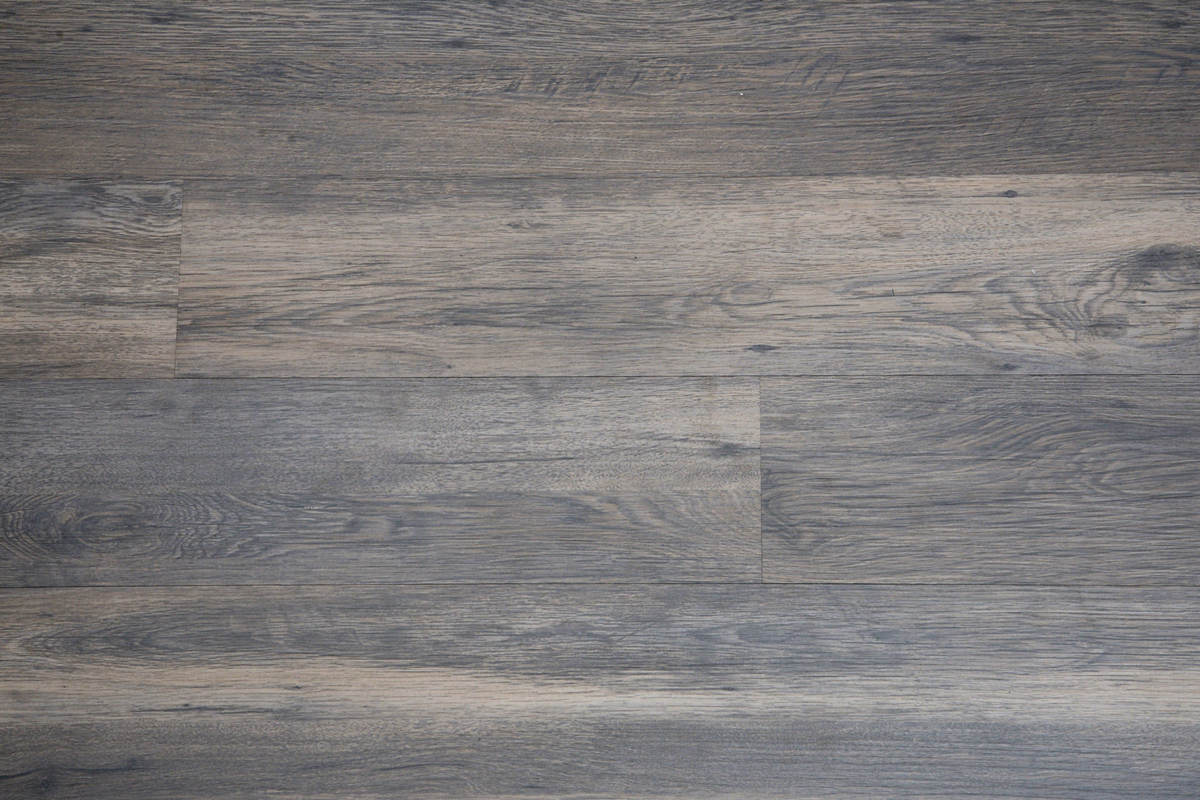 interlocking luxury vinyl plank flooring