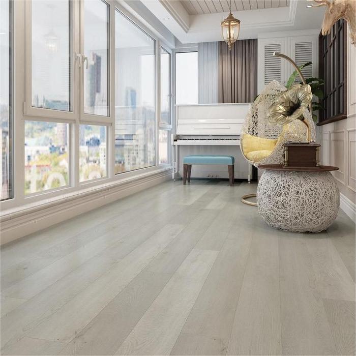 is vinyl flooring warp in heat?