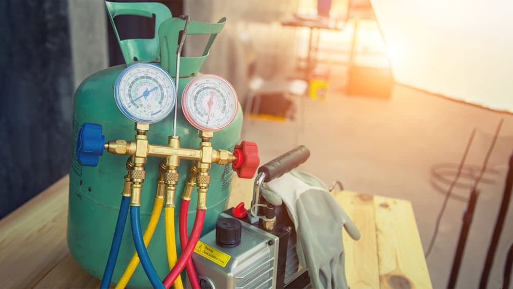 thermal change process of the refrigerant in the refrigeration cycle system