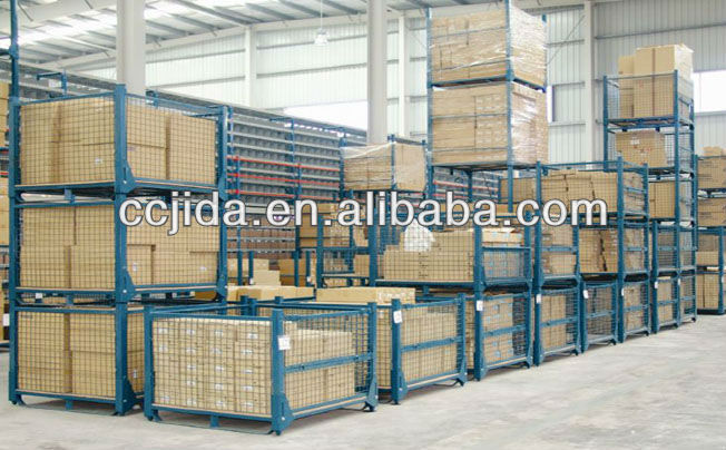 Stackable and collapsible cage pallet