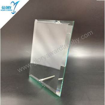 Metal stand glass trophy parts medals and trophies China