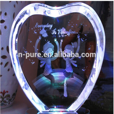 3D engrave heart shaped crystal for wedding decorations or gifts